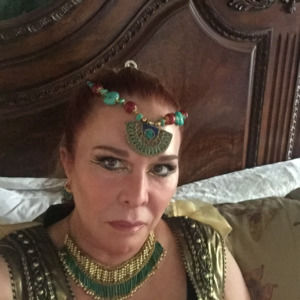 Meet your Posher, Lisa